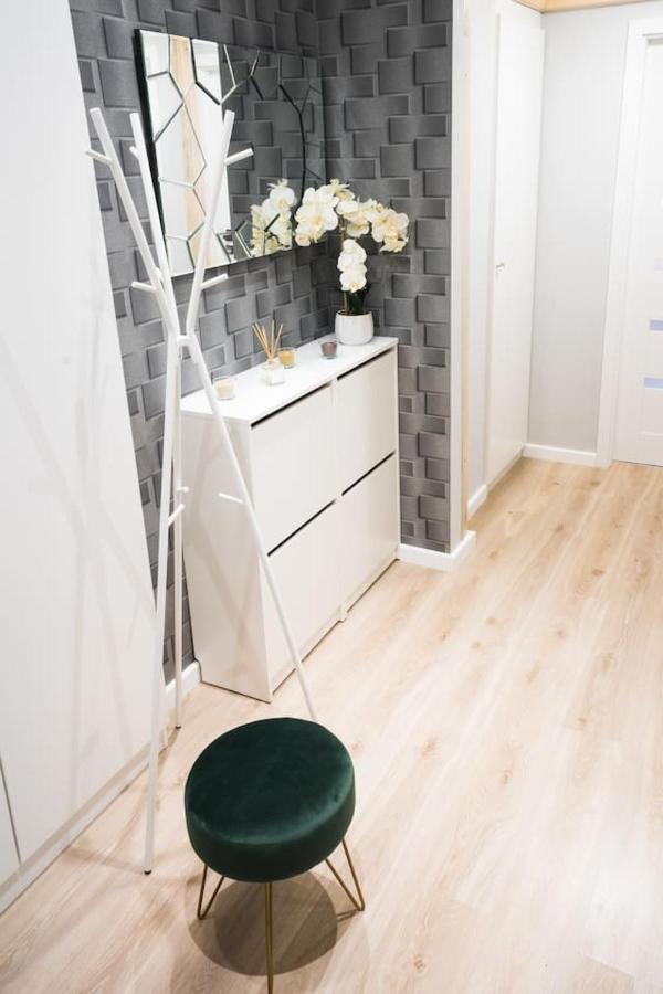 Rynek 20/21 -Cosy New Apartment On The Market Square - 4 Bedrooms - 8 People Wroclaw Ngoại thất bức ảnh